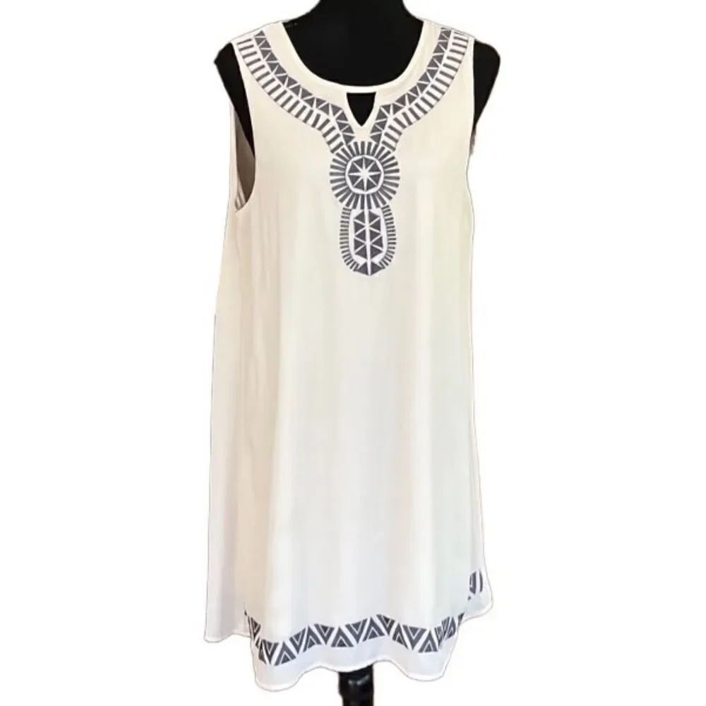 YA Los Angeles ivory lined embroidered trim sleeveless dress size L.